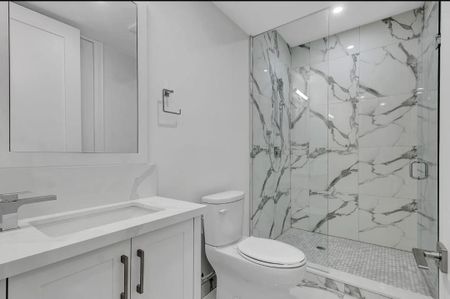 For Lease - 5 Antonio Court, Toronto, Ontario - Photo 5