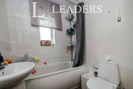 2 bedroom bungalow to rent - Photo 4