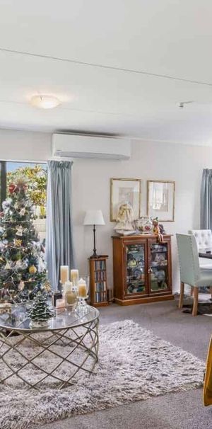 Garden, Garage & Good Living - Photo 1