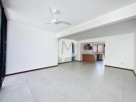 Location Appartement 3 pièces 75m² CAYENNE 97300 - Photo 2