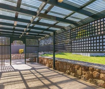 1 Warby Place, Charnwood ACT 2615 - House For Rent | Domain - Photo 2