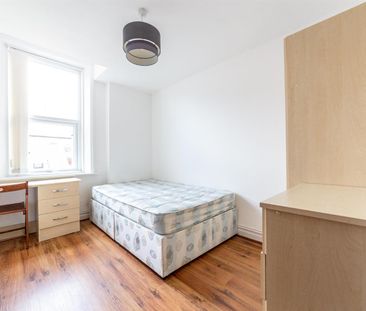 6 bed maisonette to rent in Doncaster Road, Sandyford, NE2 - Photo 4
