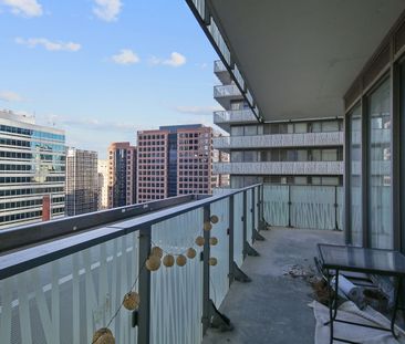 For Lease - 42 Charles Street Unit# 1409, Toronto, Ontario - Photo 4