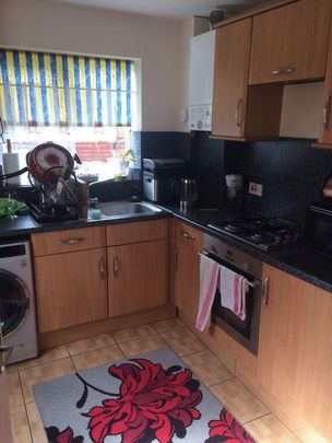 2 bedroom semi-detached house to rent - Photo 1