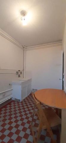 Location Appartement 2 pièces 38m² TOURS 37000 - Photo 3