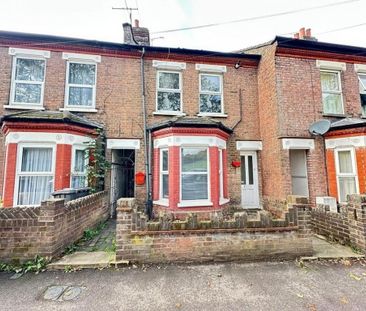 2 bedroom maisonette to rent - Photo 5