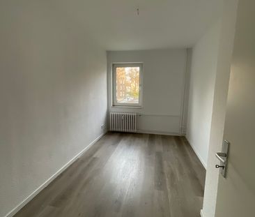 3 Zimmer mit Balkon in Alt-Hamborn.. - Foto 1
