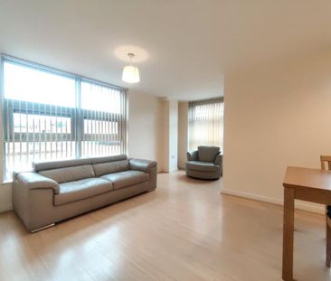 2 bedroom apartment to rent - Photo 4