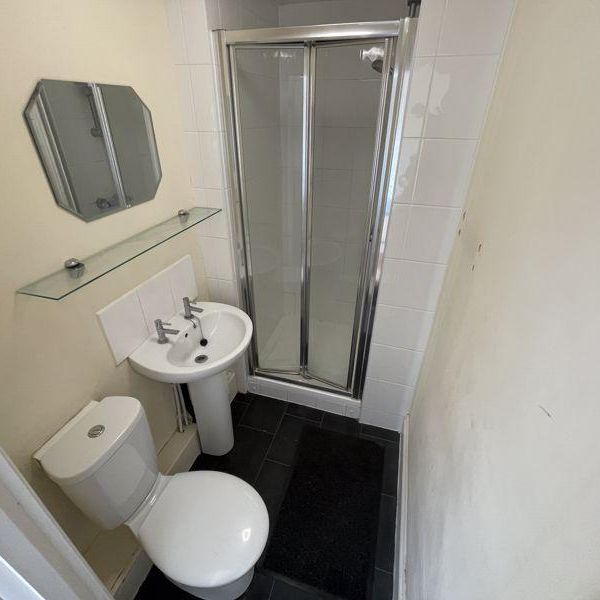 1 bedroom property to rent - Photo 1