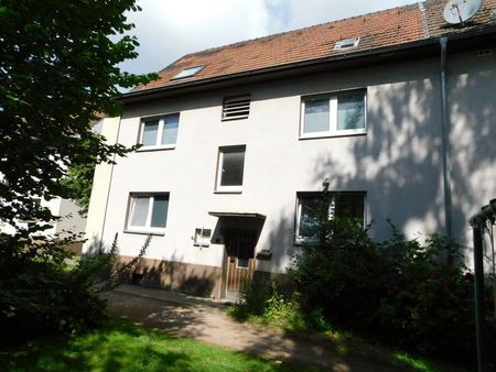 Großzügige 3-R-Wohnung im Erdgeschoss, ideal als Familie! - Photo 4