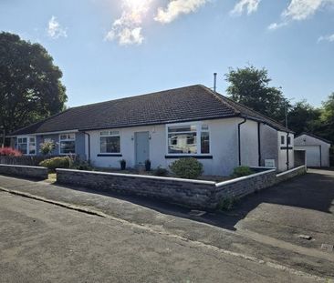 Cochrane Street. Strathaven - Photo 2