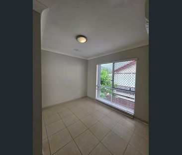 Hop into Humphrey Street! - Photo 6