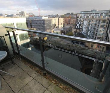 2 bedroom flat to rent - Photo 1