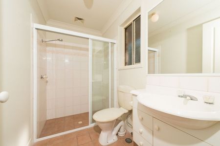 2 Carino Court, 4226, Merrimac Qld - Photo 2