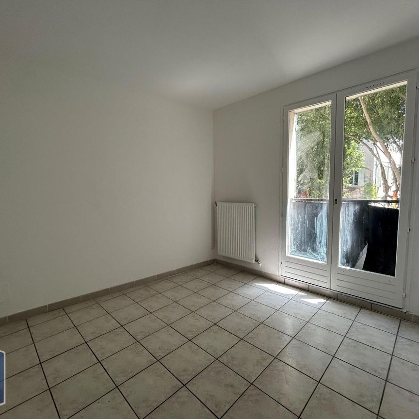 Location Appartement 3 pièces 46m² CARPENTRAS 84200 - Photo 1