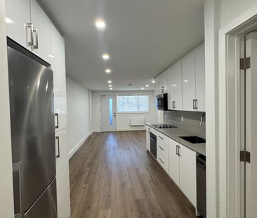 For Lease - 3879 Bathurst Street Unit# 1, Toronto, Ontario - Photo 2