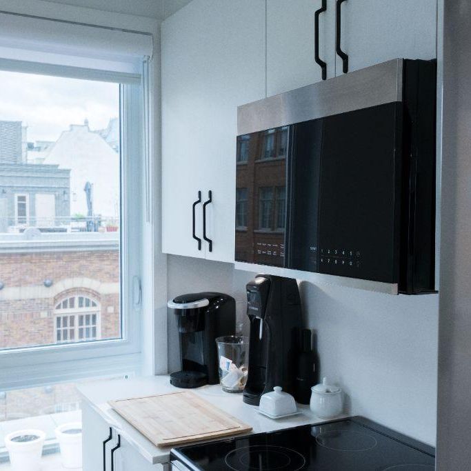 3 ½ lumineux et sécuritaire – Vieux-Québec - Photo 1