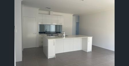 What more could you want! - Photo 3