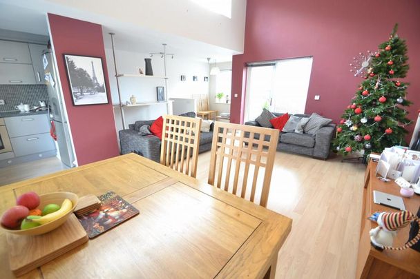 3 bedroom townhouse to rent - Photo 1