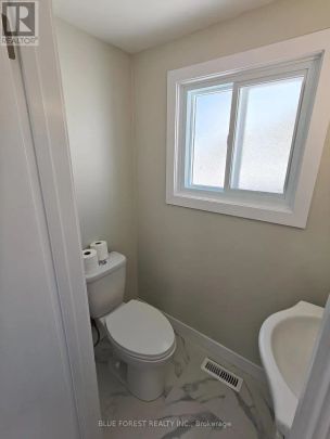 681 GALLOWAY CRESCENT - Photo 1