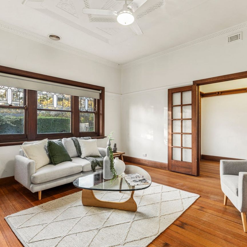 COASTAL COMFORT IN THE HEART OF CRIB POINT - Photo 1