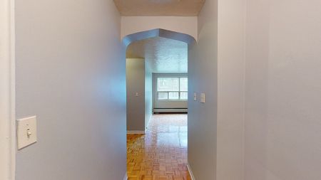 Welcome to the Sadler's Court Apartments! Beautiful Bachelors to 2-Bedroom Apartments in the Heart of Centretown! - Photo 5