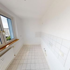 Neu sanierte 2-Raum-Wohnung direkt am Rosenhof - Photo 2