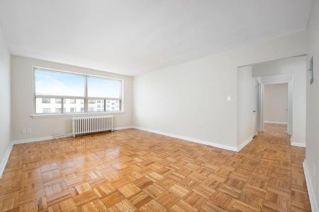 Pharmacy Apartments - Photo 5