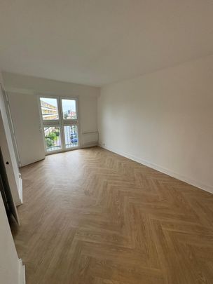 Location Appartement 1 pièce 29m² LIVRY GARGAN 93190 - Photo 1