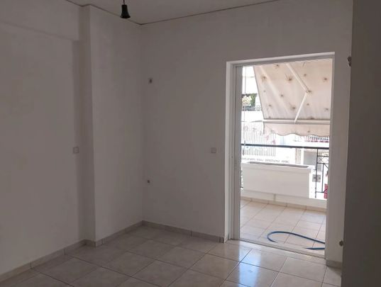 Διαμέρισμα για ενοικίαση Άγιος Γεώργιος (Νίκαια) - Photo 1