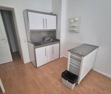 Suche Nachmieter für kleine 2 Zimmer wohnung im Beusselstrasse - Foto 1
