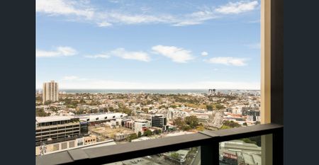4 Weeks Rent Free* - Madison Grand - Unapologetic Luxury Has a New Address. Now Leasing – Residences in Southbank. - Photo 3