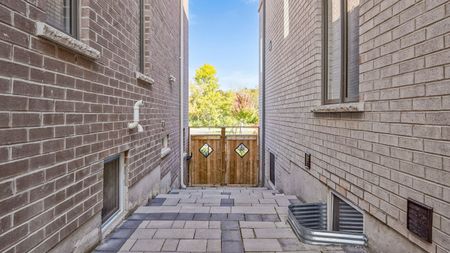 For Lease - 56 Priory Drive Unit# Basement, Whitby, Ontario - Photo 2