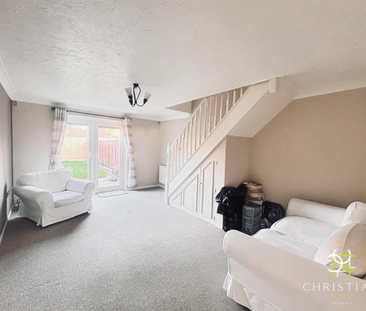 2 bedroom terraced house to rent - Photo 2