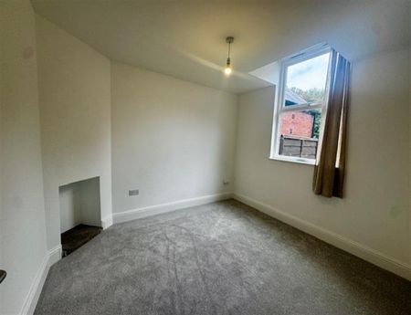 3 Bedroom Detached To Let - Photo 3