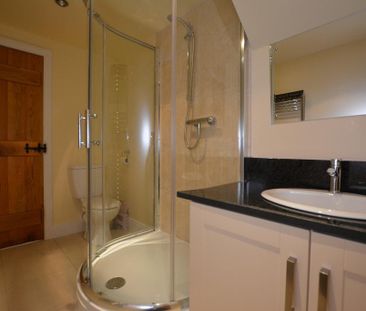 4 bedroom detached house to rent - Photo 1