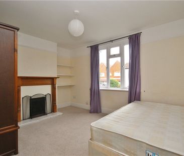 Barrack Road, Guildford, Surrey, GU2 9RU - Photo 2