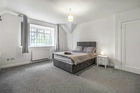 Westhorne Avenue, SE9, London - Photo 4