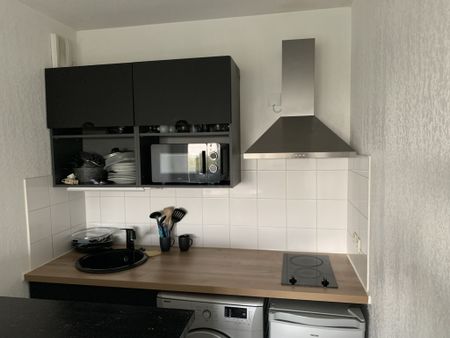 Location Appartement 2 pièces 35m² BLAYE 33390 - Photo 4