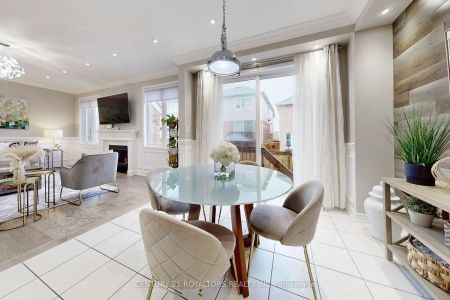 Detached Home For Lease | W9031533 - Photo 3