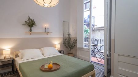Room in a shared 7-bedroom apartment for rent in Sant Pere Santa Caterina i la Ribera, professionals only - Foto 3