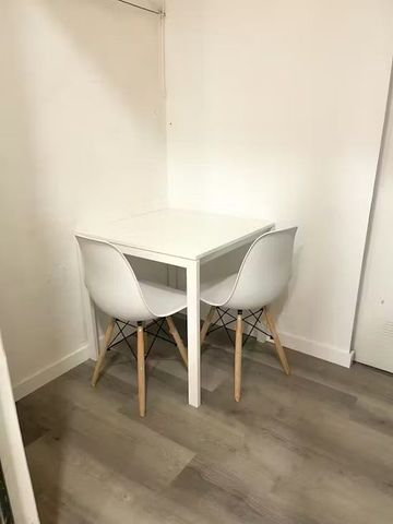 Carrer de Muntaner, Barcelona, Catalonia 08006 - Photo 4