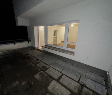 Großer Balkon mit Würm-Blick! Schicke 2-Zimmer-Wohnung in Gauting - Photo 4