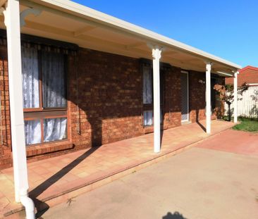Unit 2/14 Wirilda Close - Photo 4