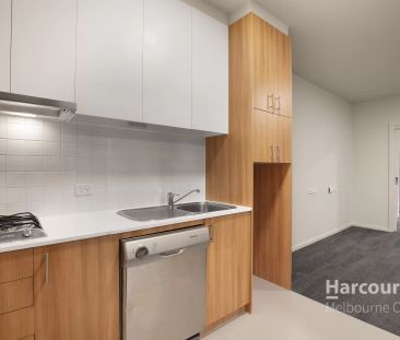 Unfurnished/Utilities Included - Prime Central Location ! - Photo 3