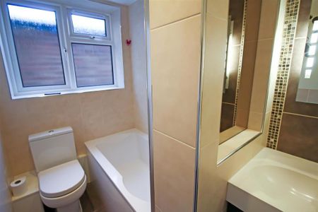 1 bedroom maisonette to rent - Photo 2