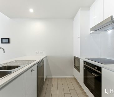 701/102 Northbourne Avenue, Braddon ACT, Belconnen - Photo 5
