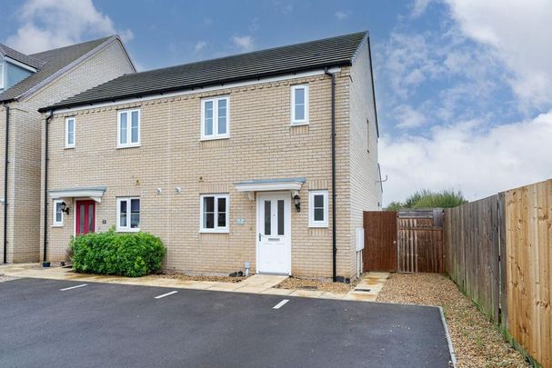 2 bedroom semi-detached house to rent - Photo 1