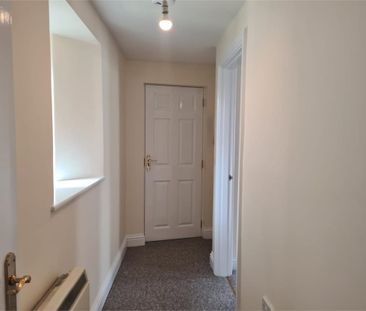 Flat 1, Central Court, Thetford - Photo 4