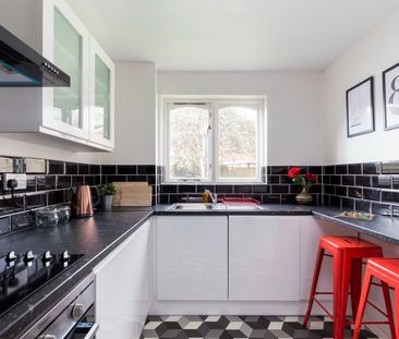 1 Bed Flat, Spa Court, SE16 - Photo 6